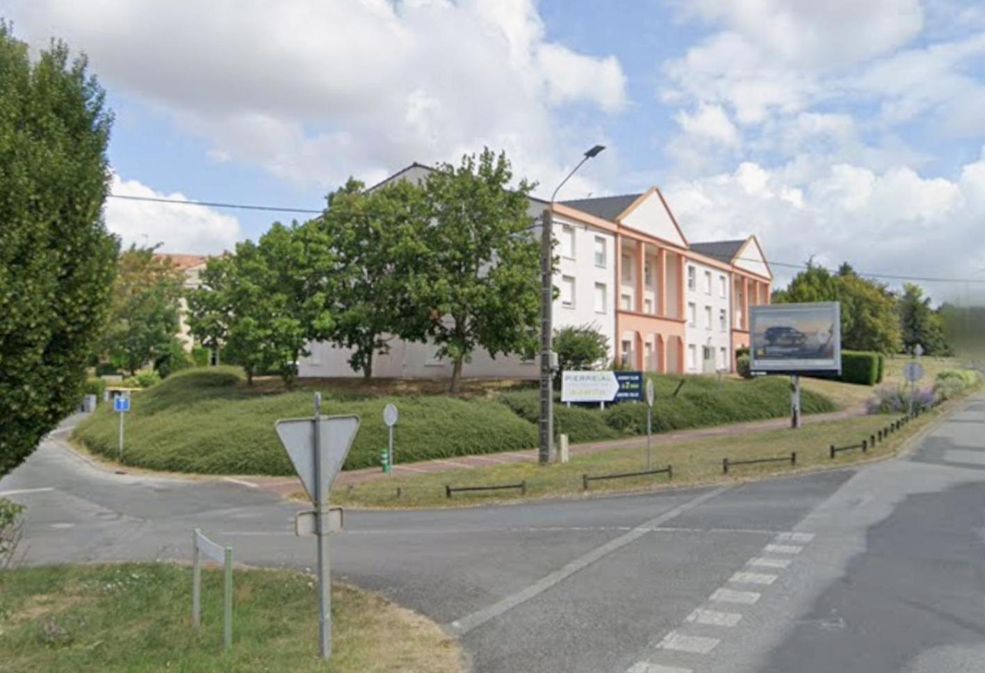 Avec Parking - Futuroscope - 1 A 4 Personnes Apartment Jaunay-Clan